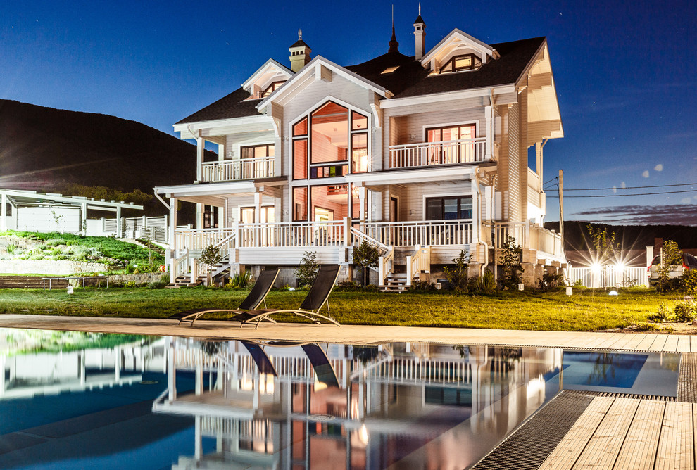 Вилла в пос. Мысхако с панорамным видом на море.