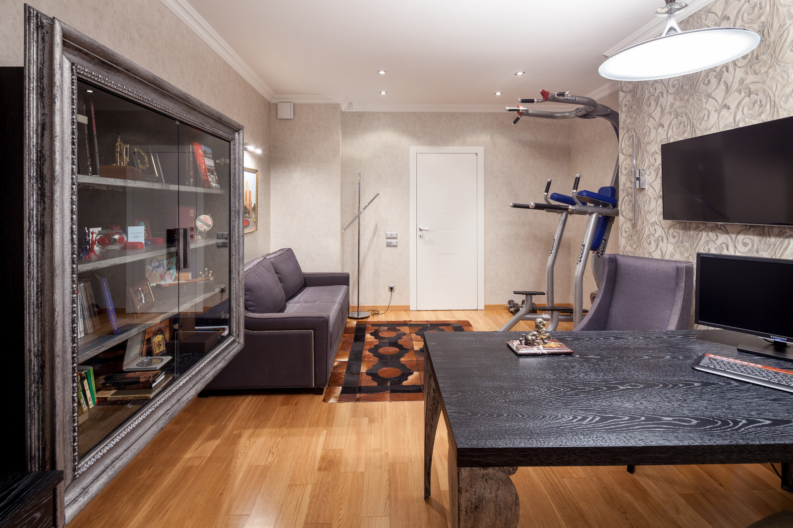 Шестикомнатная квартира в Нижнем Новгороде, 270 кв.м.