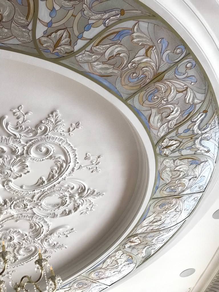 Витражный потолок в БЦ