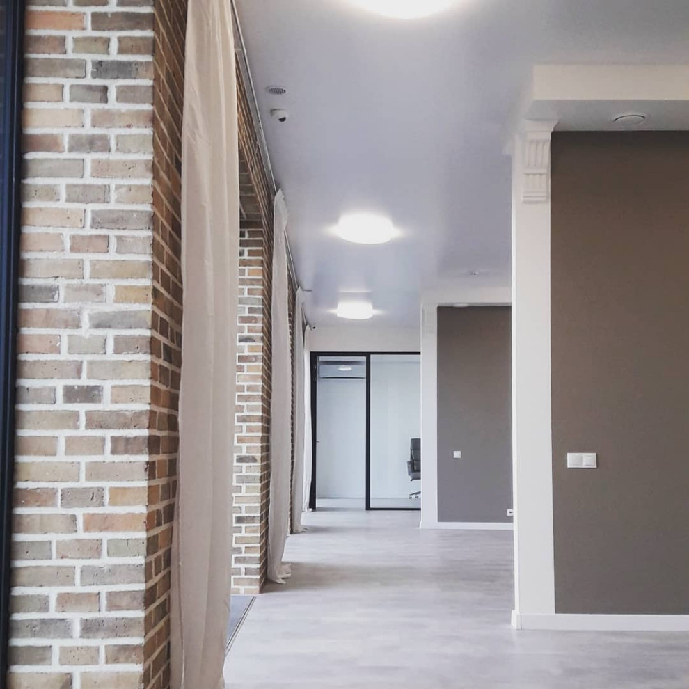 Офис в Петербурге с видом на Неву