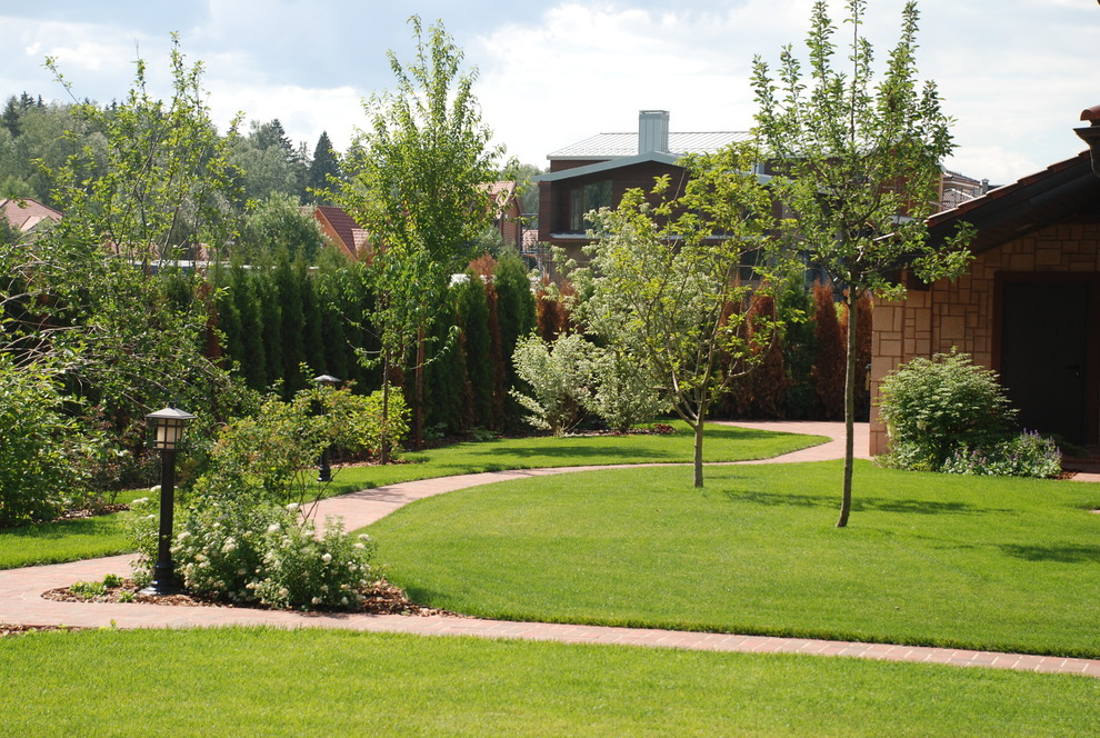 Сад в КП "Миллениум Парк"