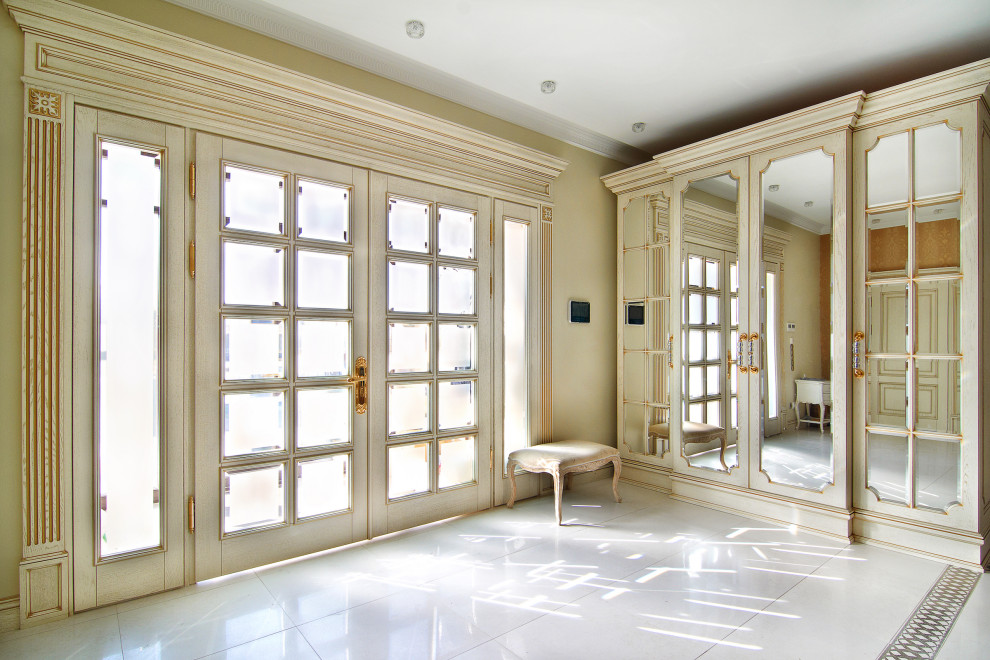 Элитные столярные изделия из дуба для дома в классическом стиле