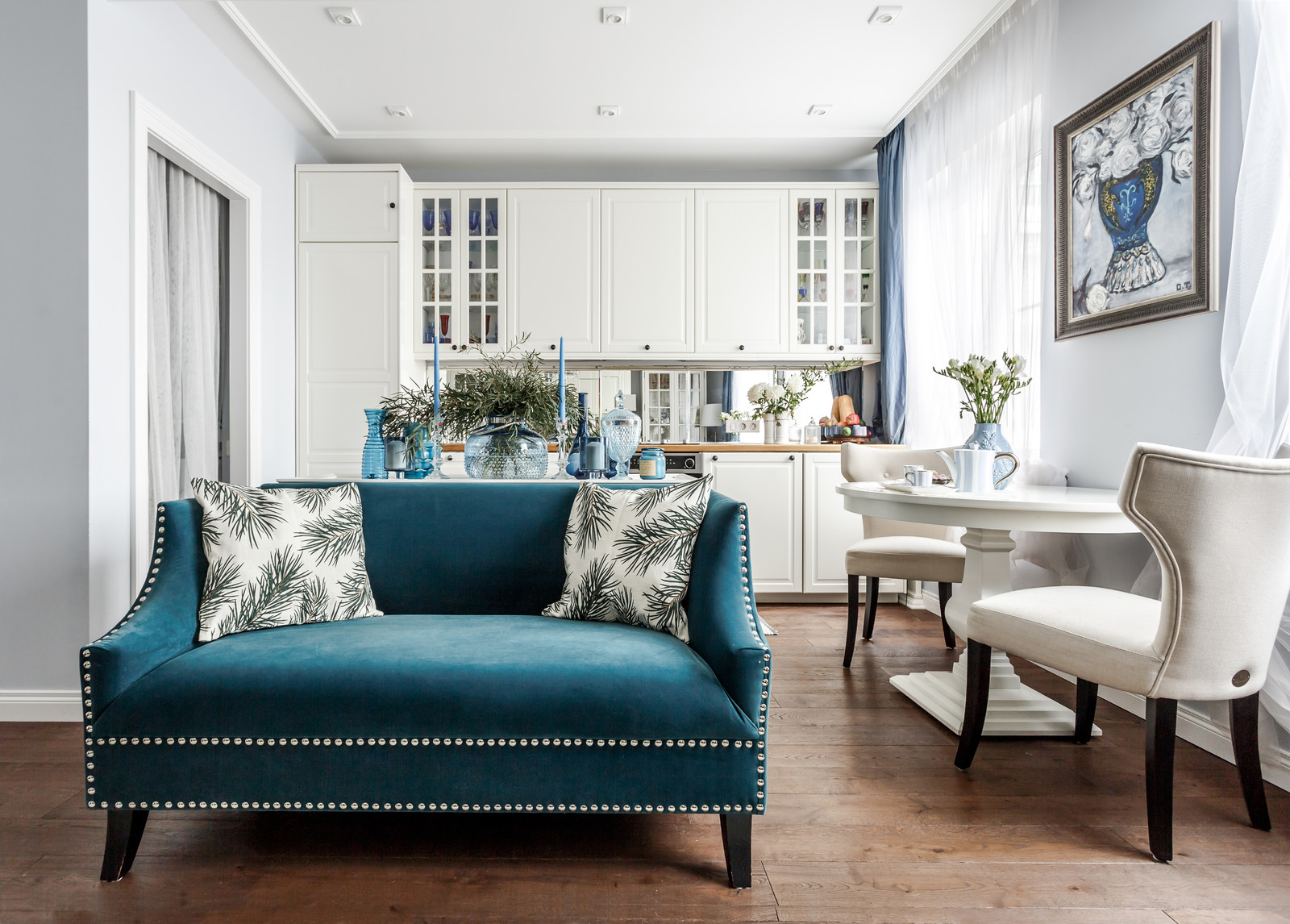 В гостях: Квартира для серьезного молодого человека восьми лет