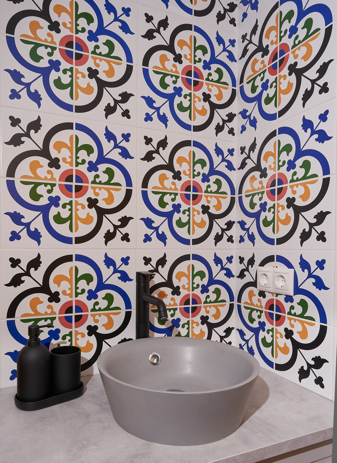 Геометрия цвета в банном домике