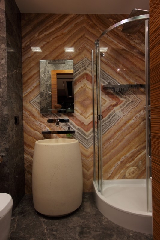 Квартира на набережной Москвы реки