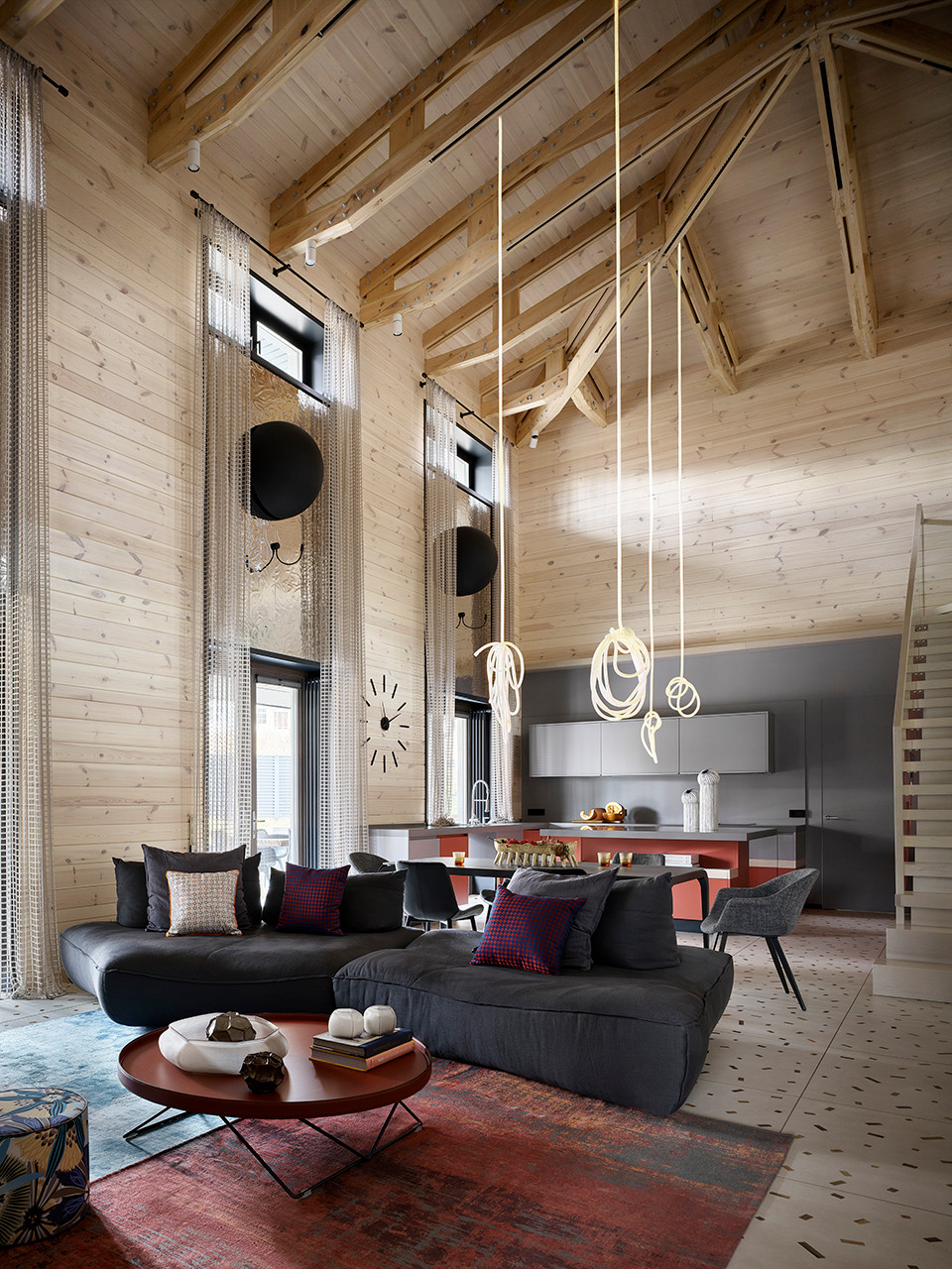 Интерьер загородного дома по проекту Павла Лопанова