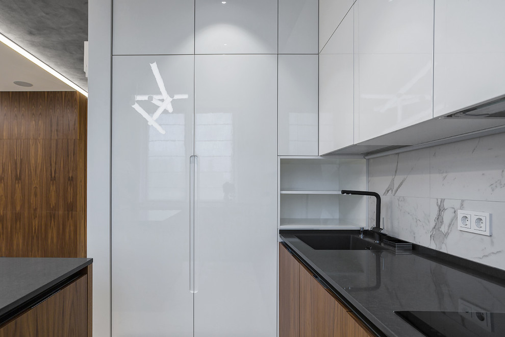 Как правильно: Освободить кухонный фартук