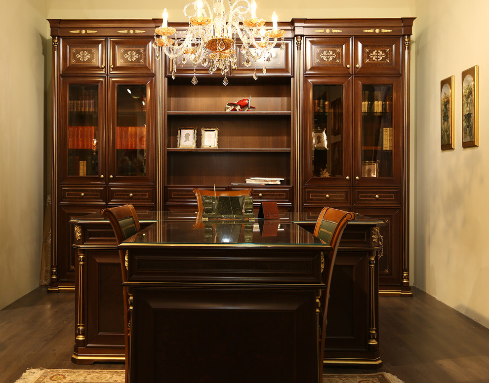 Esmeralda cabinet