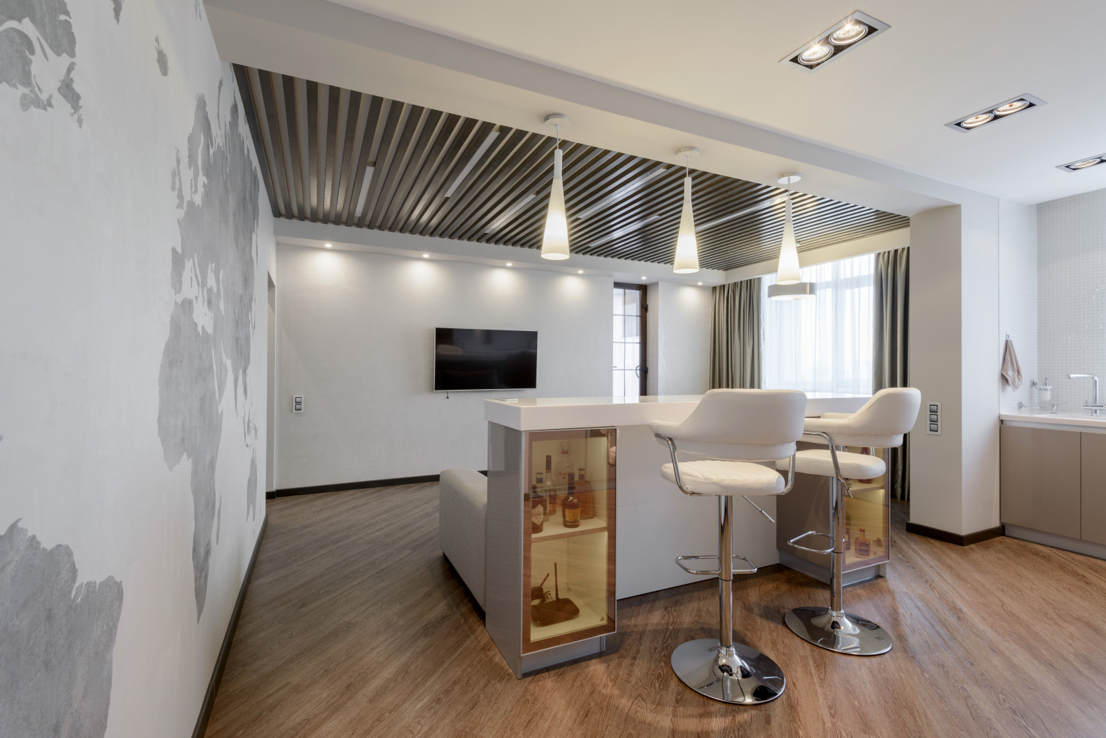 Трехкомнатная квартира-студия в современном стиле