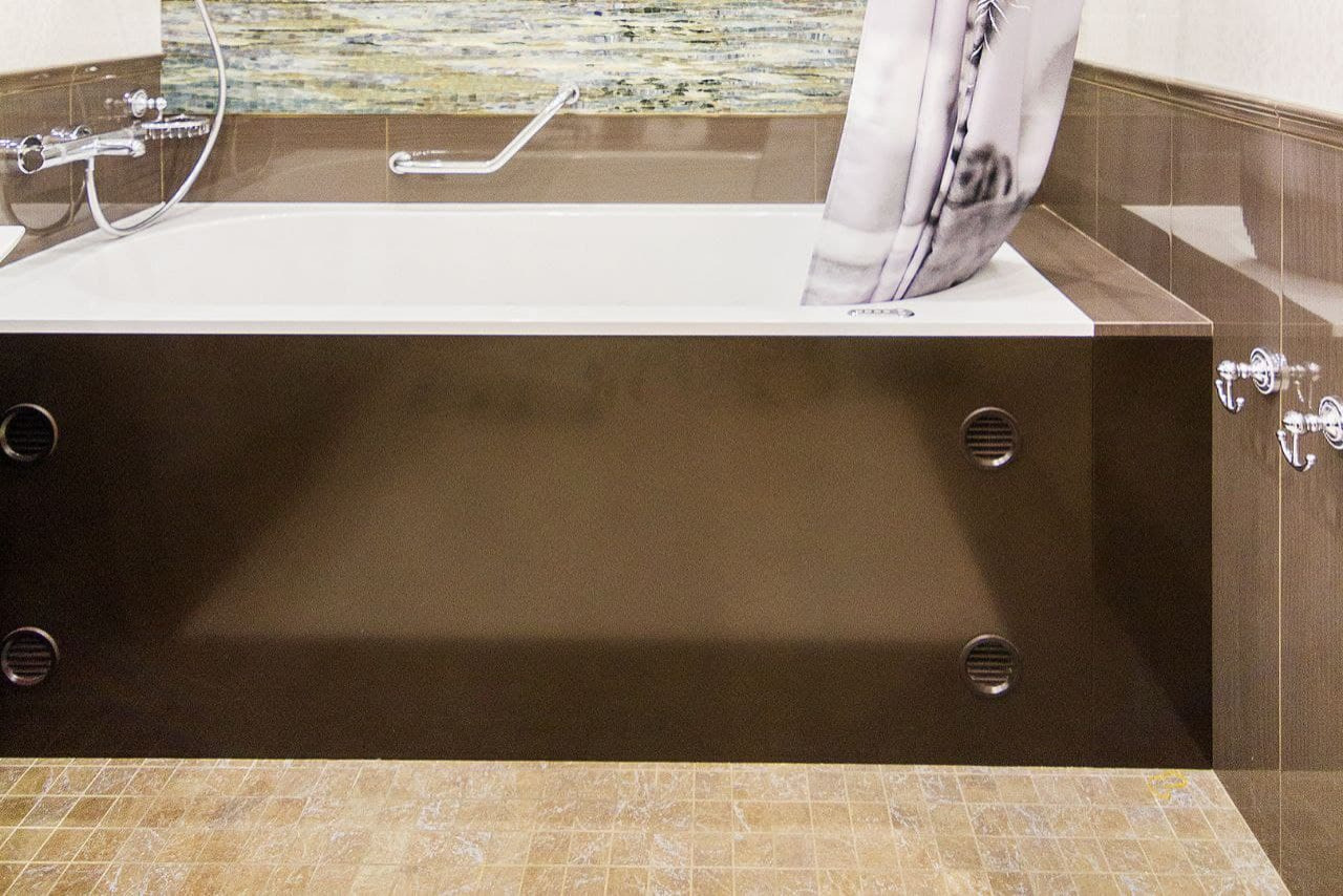 Обложка проекта: Экран под ванну из искусственного камня