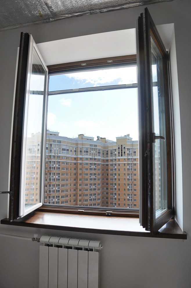 Остекление квартиры на Радиальной (дерево-алюминиевые окна)