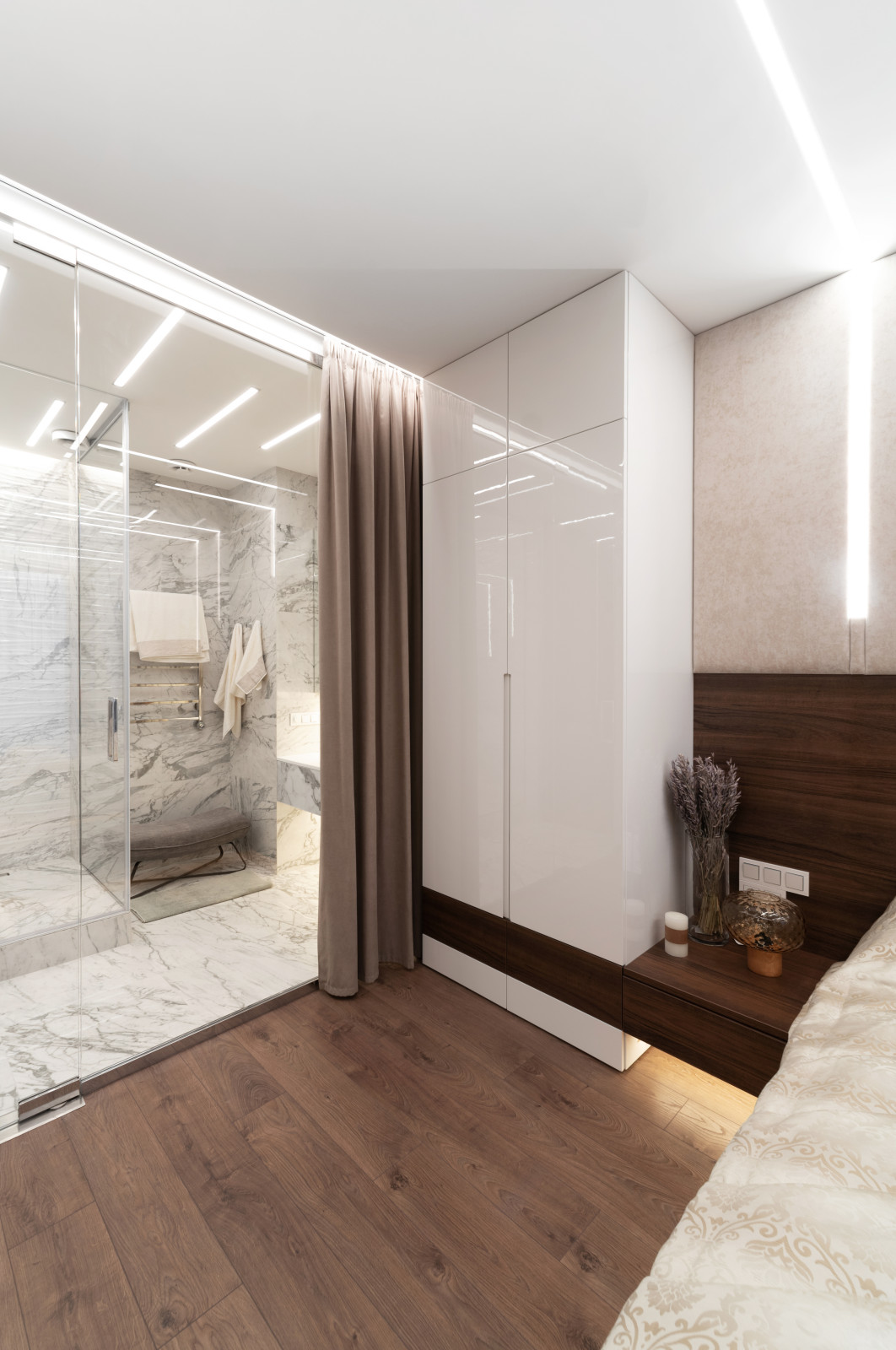 Literator - bathroom