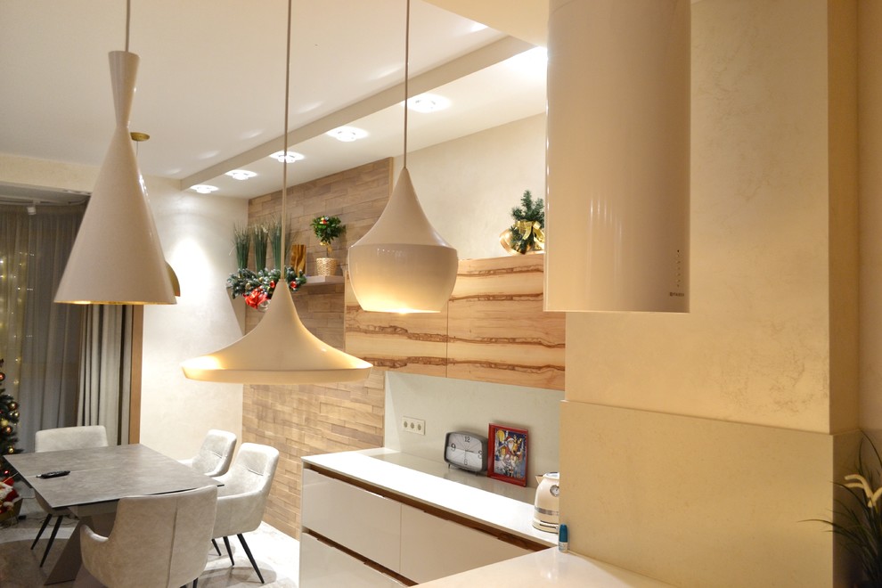 Обложка проекта: СОВРЕМЕННАЯ КВАРТИРА. МЕБЕЛЬ ИЗ ШПОНА.