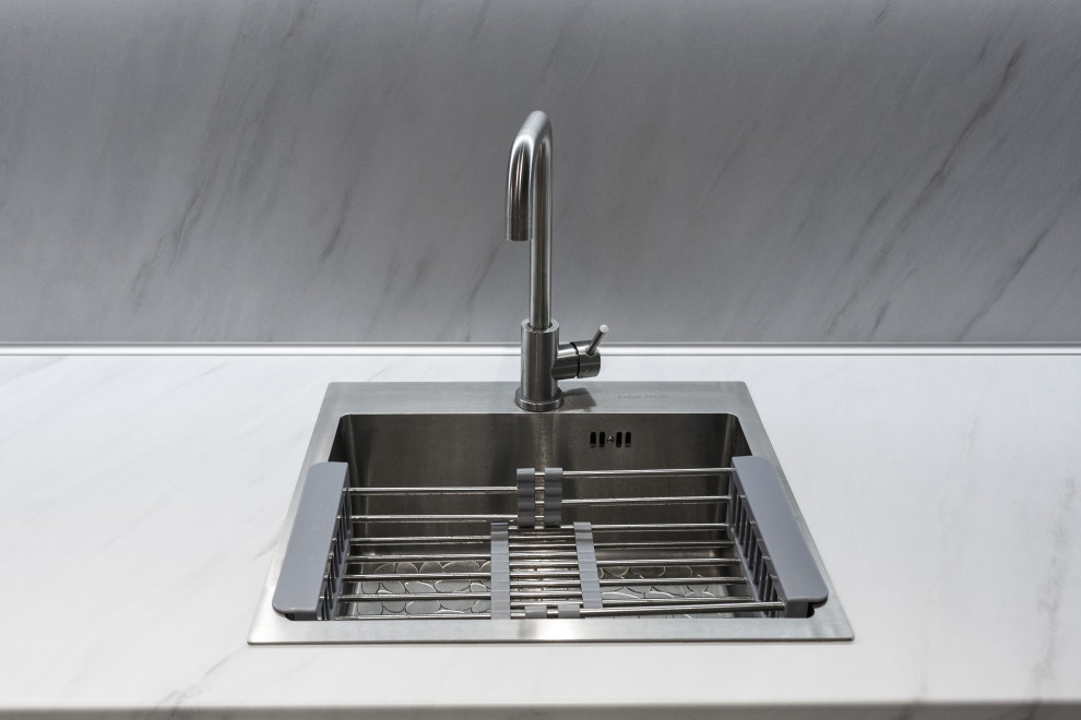 Кухня в стиле минимализм