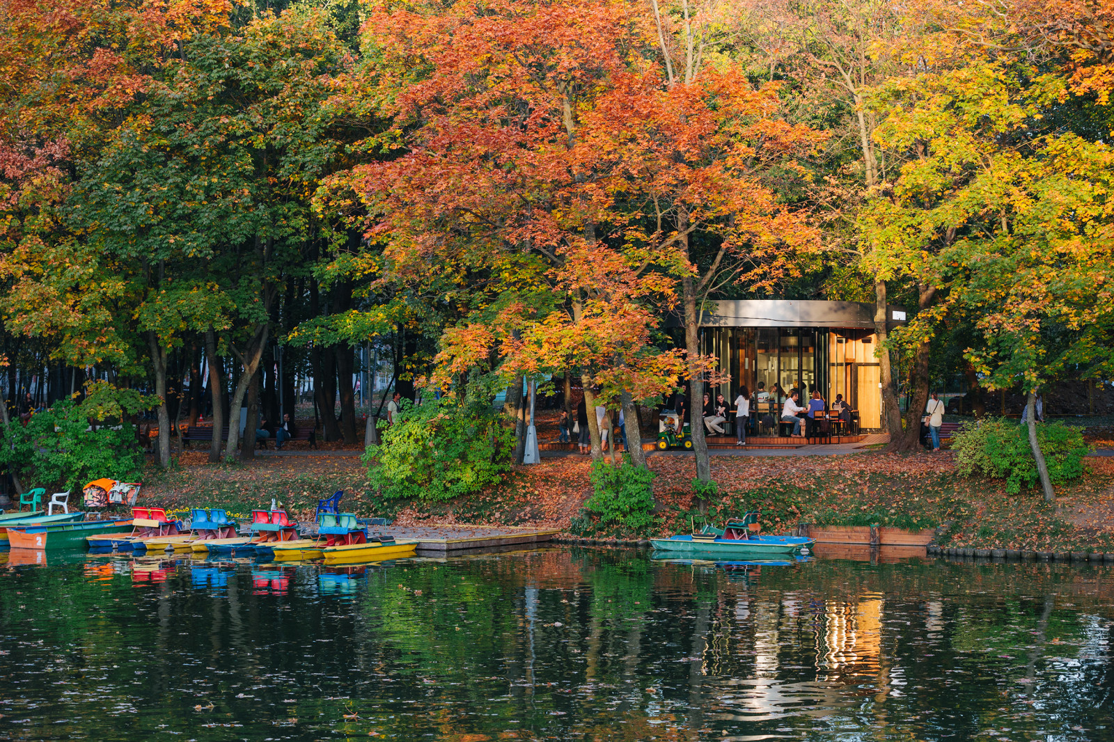 КАФЕ «НАРТОН» В ВОРОНЦОВСКОМ ПАРКЕ