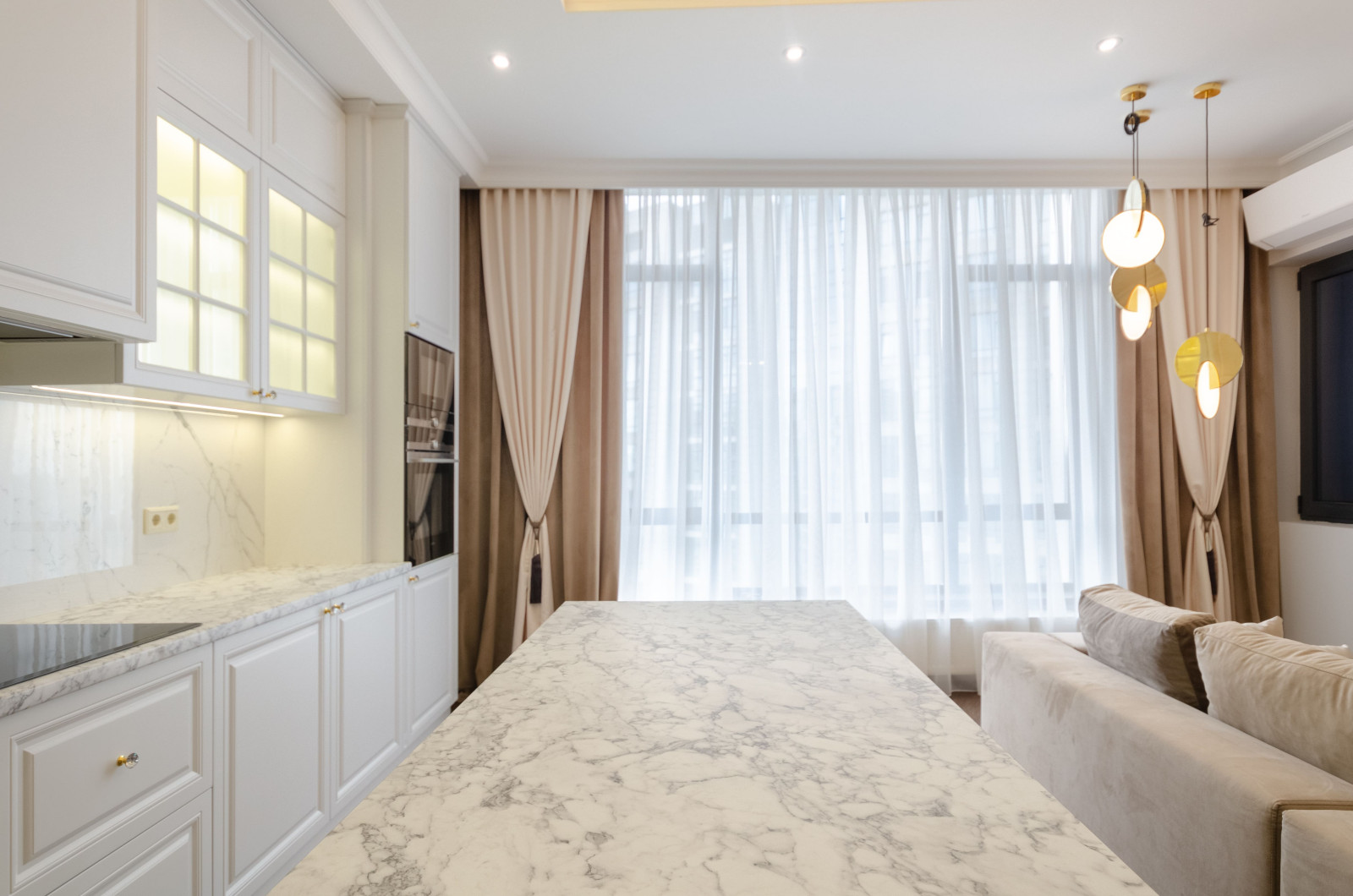 ЖК Алия, 3 комнаты, 105  м²
