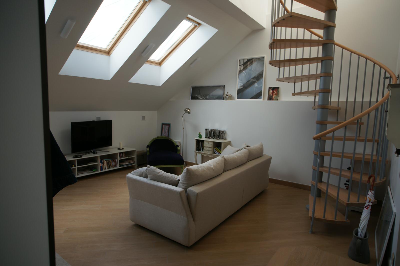 Мансарда художницы