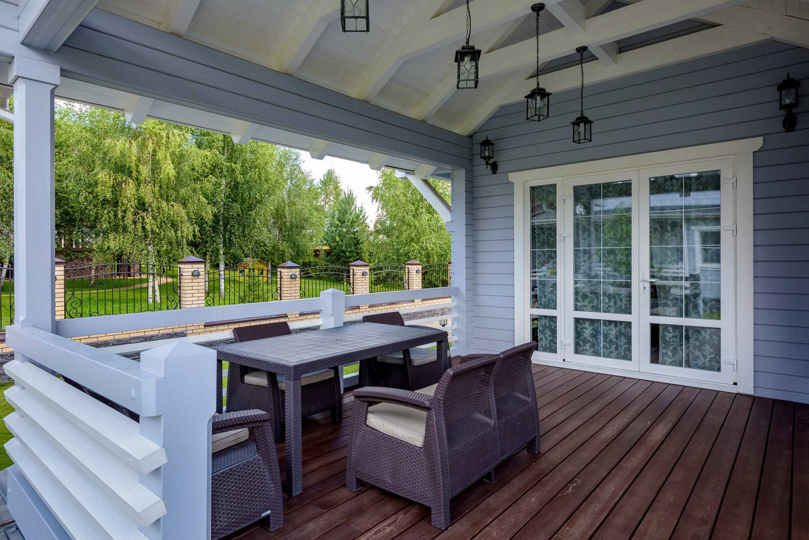 Терраса и дом