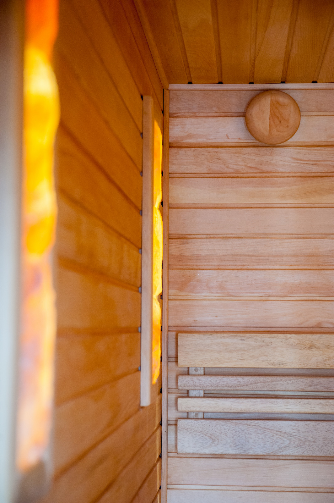 Дом в светлых тонах.