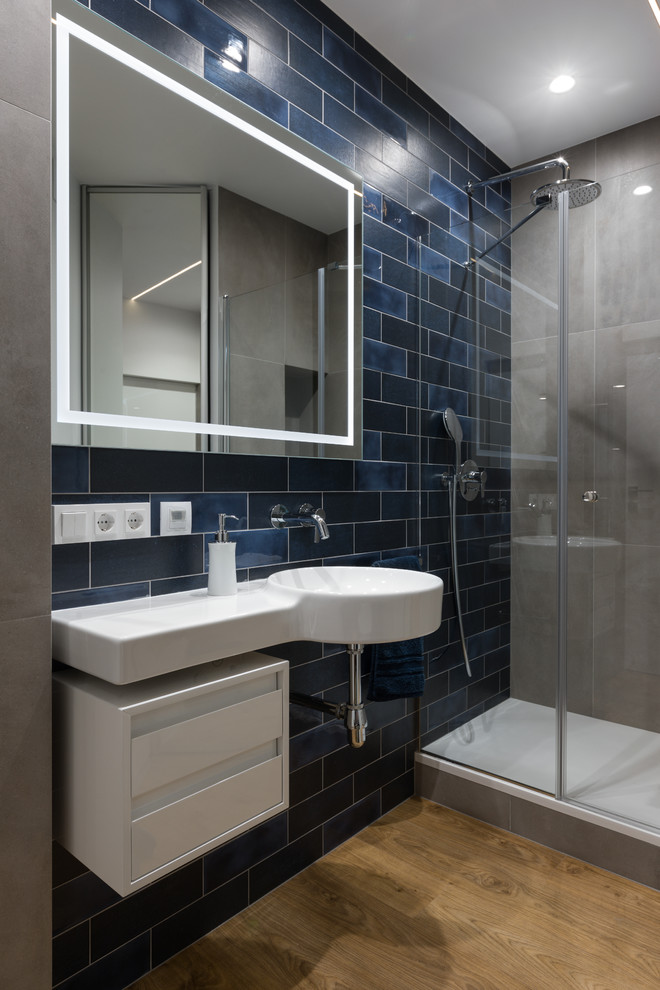 Город вверх ногами