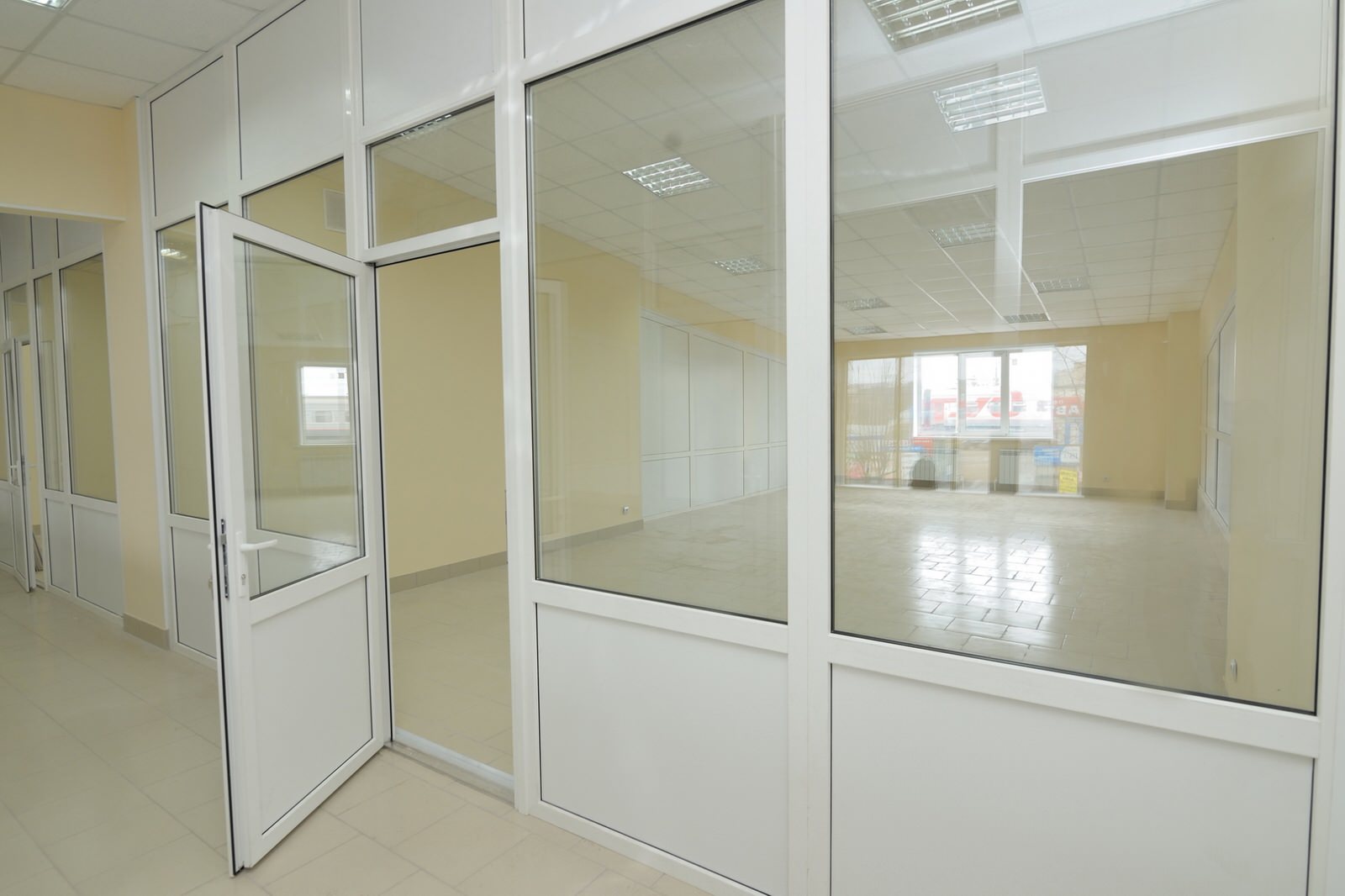 Обложка проекта: Двери металлопластиковые