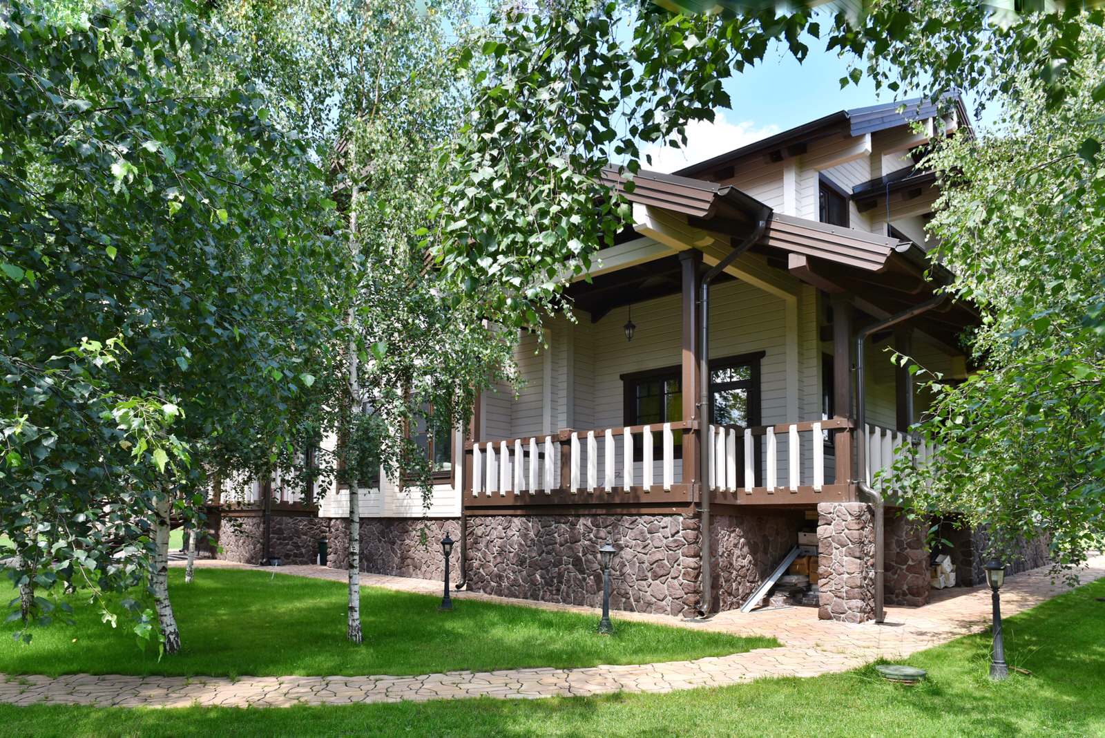 Терраса и дом