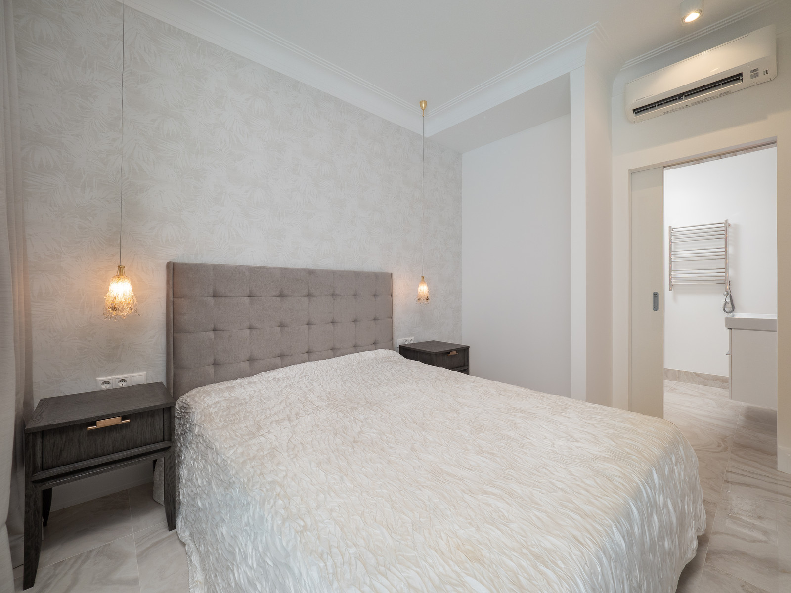 Современная студия в центре Сочи на Парковой 5