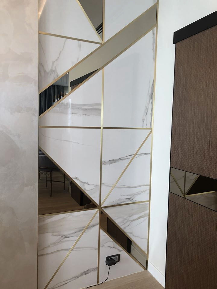 Зеркальное панно