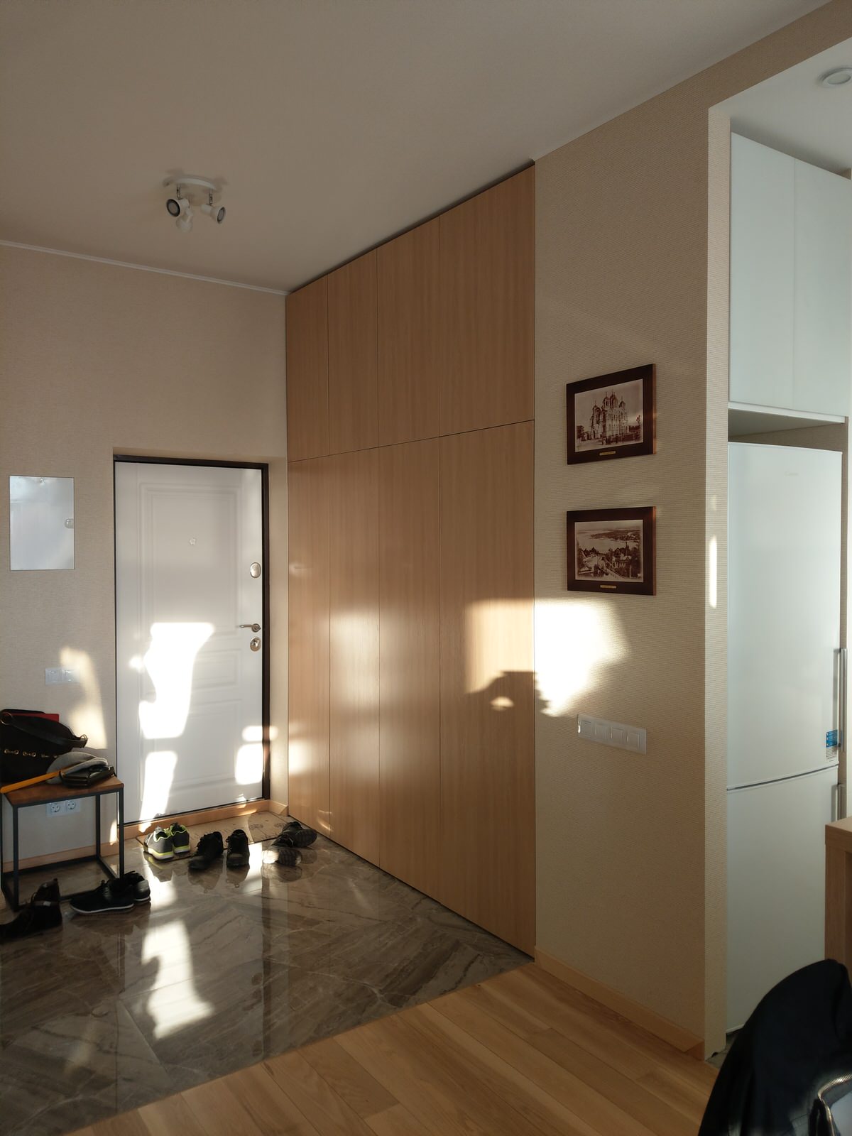 Avant et après. Projet de design pour le studio