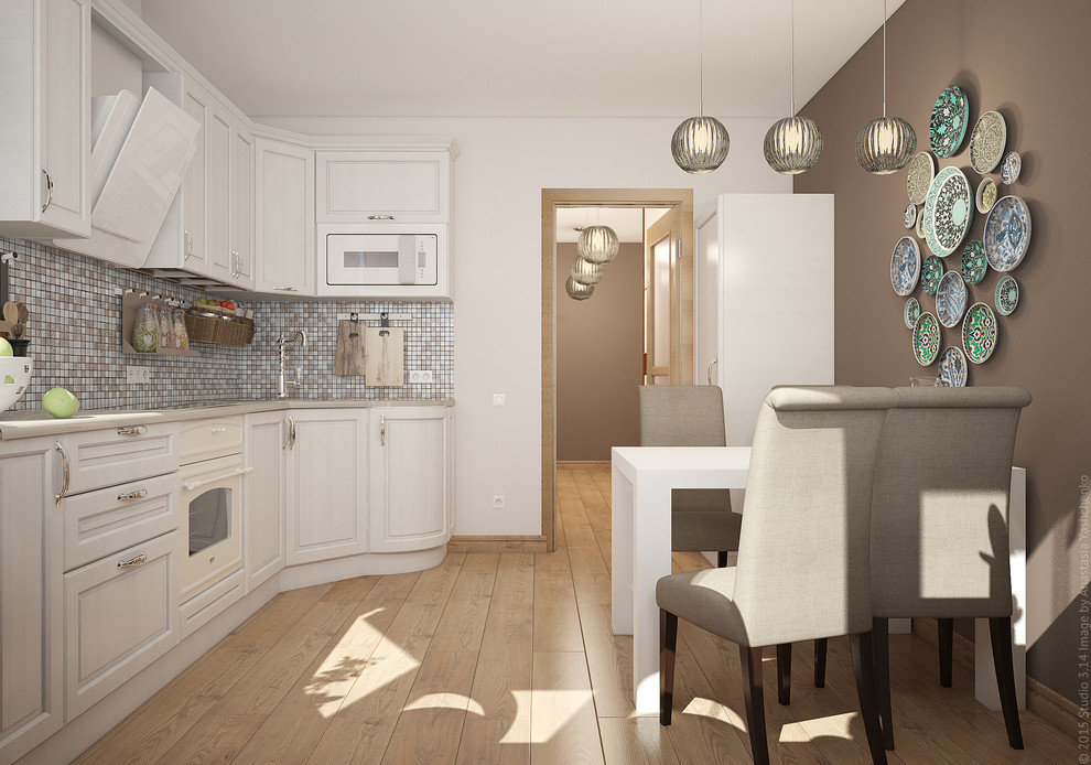 "Четверка в двушке"