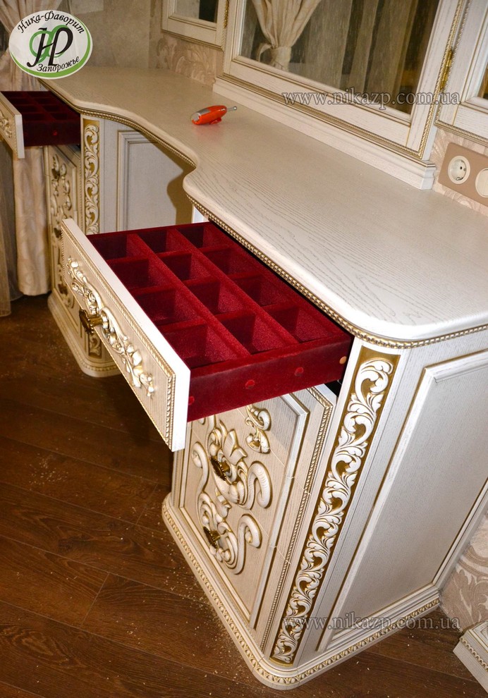 Elite Classic Wooden Bedroom. Спальня классика-2