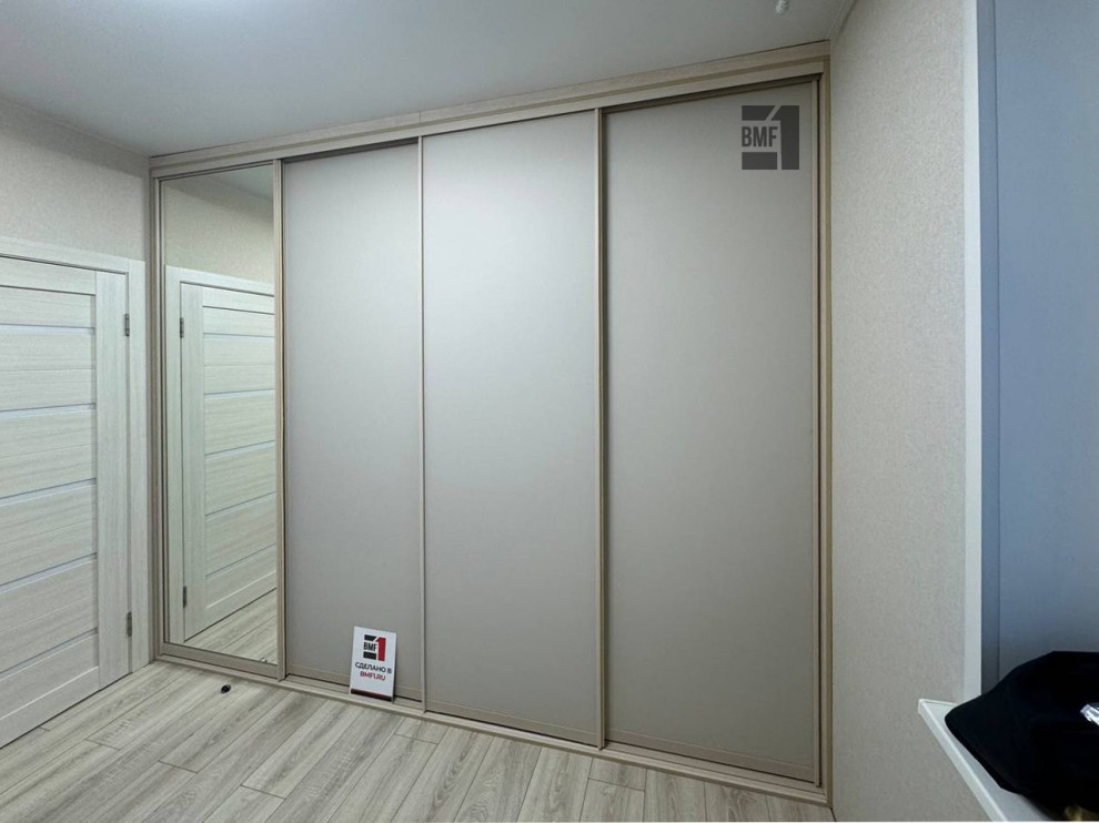 Шкаф-купе №30019427