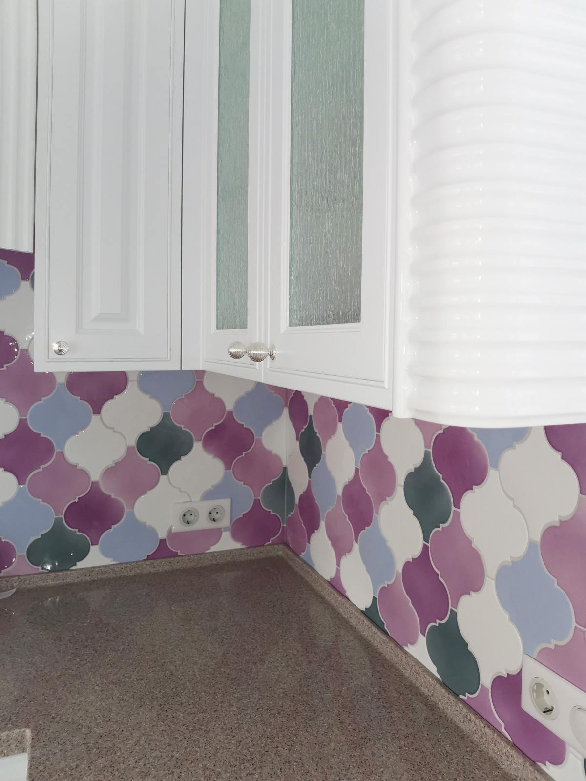 Обложка проекта: Кухня в сиреневой дымке