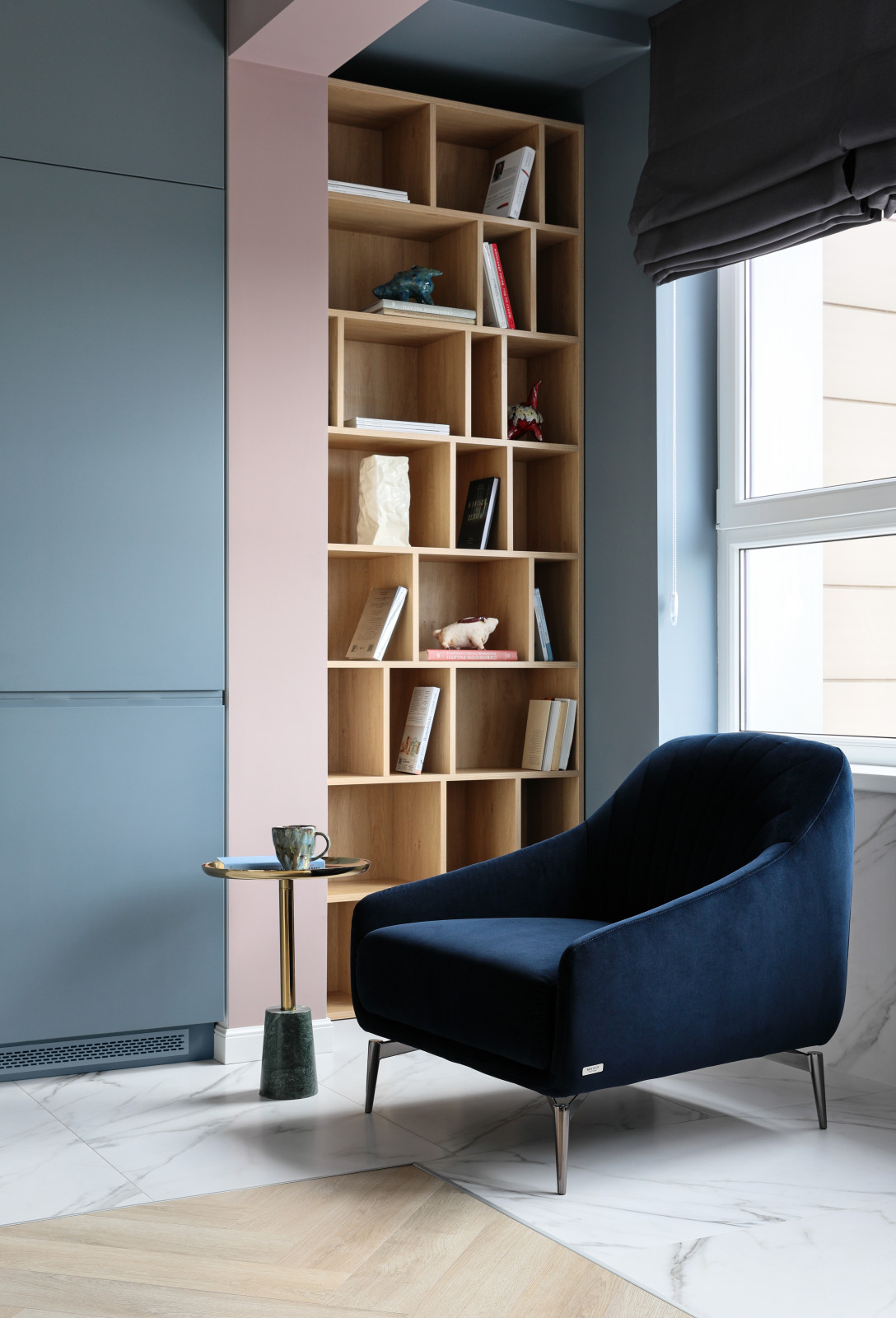 Стильная квартира с шаттерсами в Калининграде