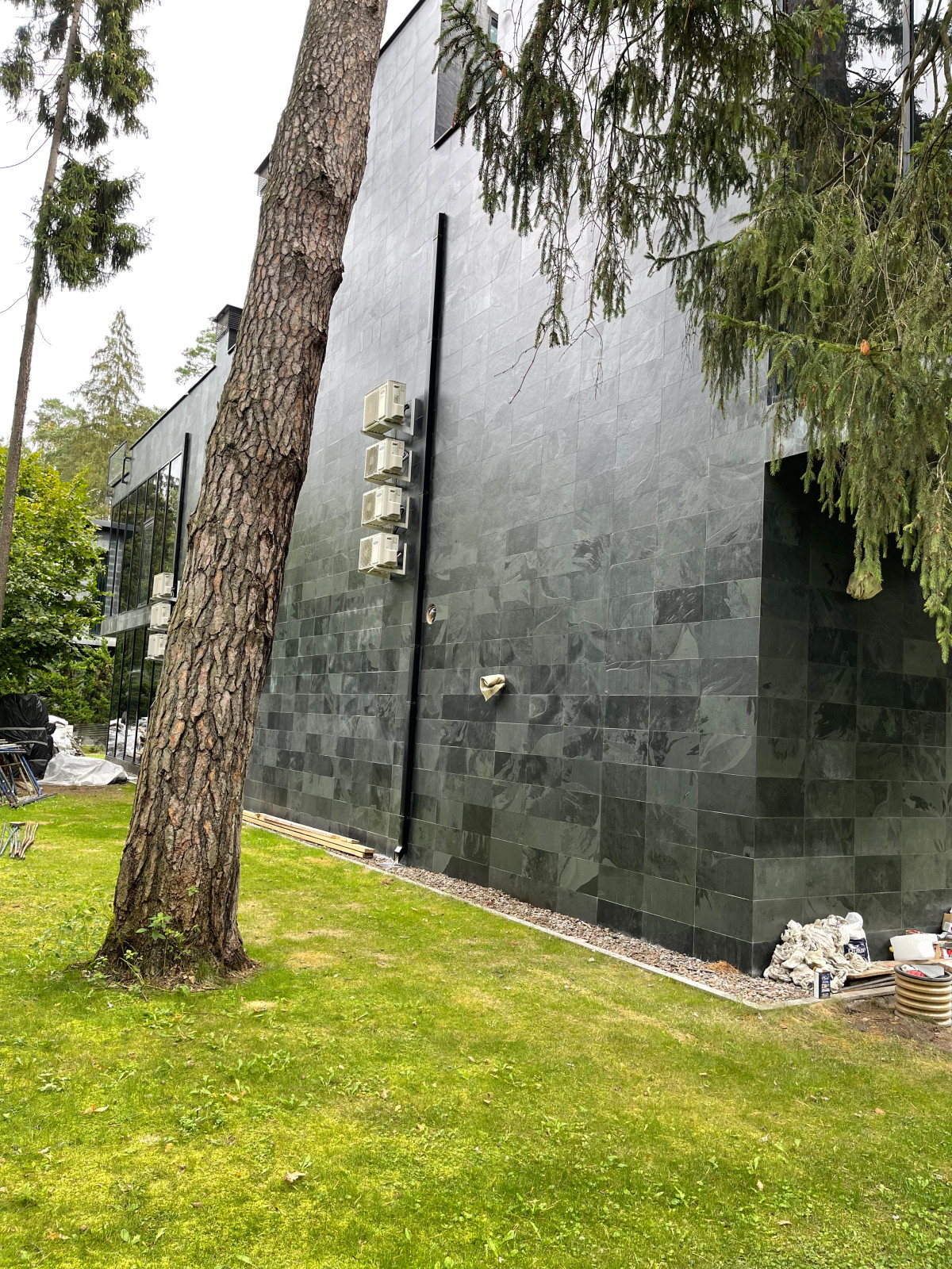 Реконструкция и отделочные работы дом 600 кВ.м. Николина гора