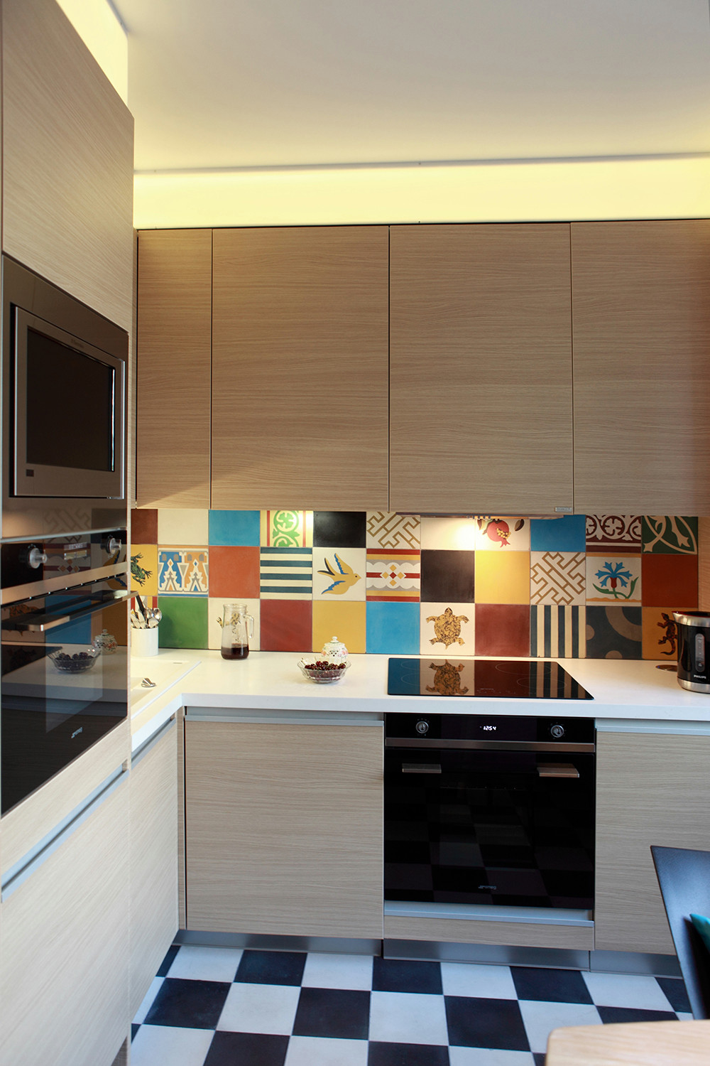 Кухня недели: Маленькая кухня и пэчворк с южными мотивами