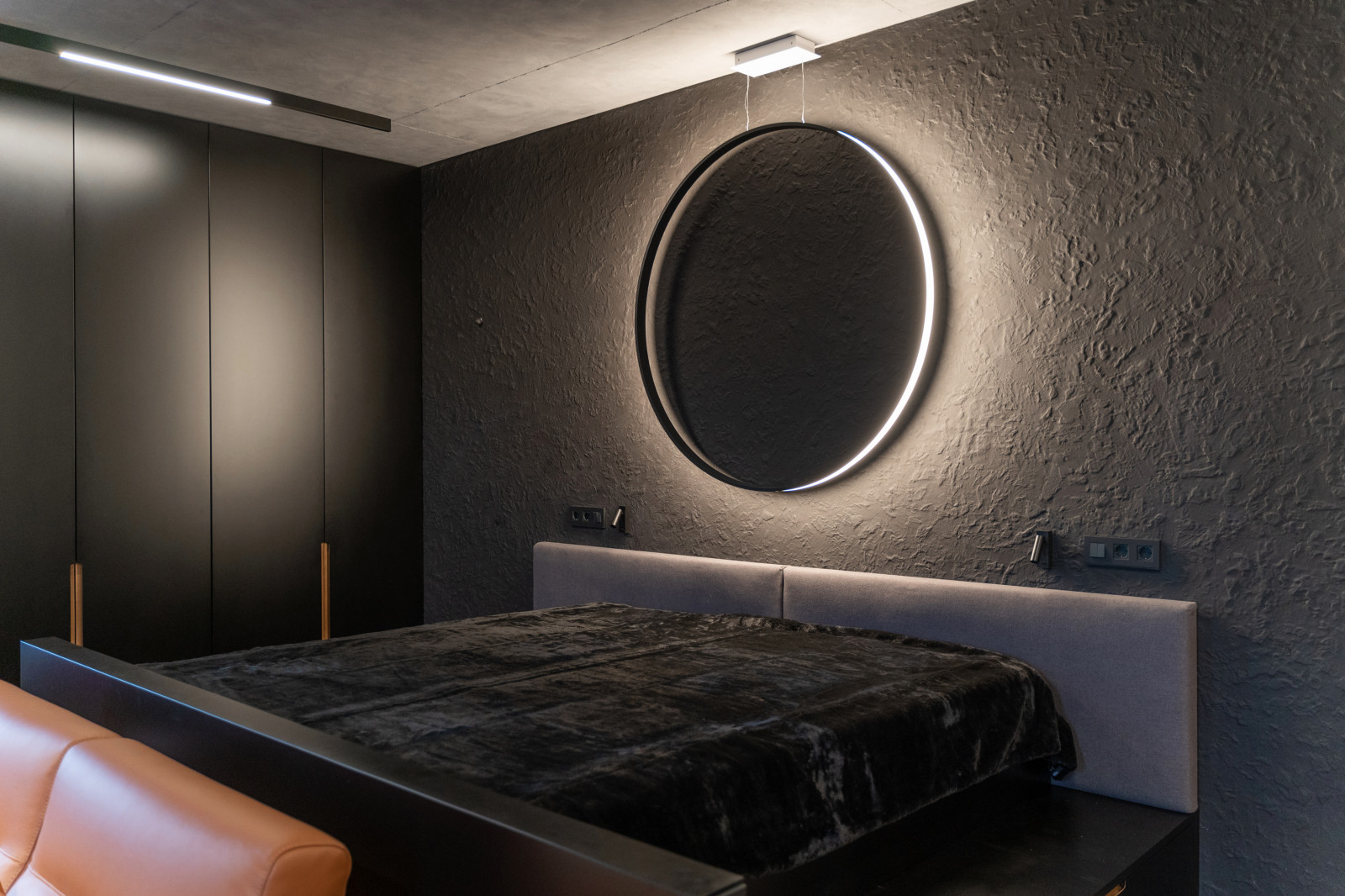 Брутальный интерьер аппартамоентов в ЖК Резиденции Архитекторов