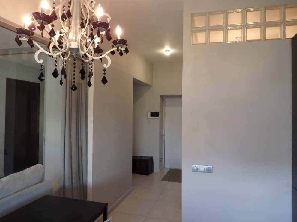 Двухкомнатная квартиры со стеклянной перегородкой на Овчинниковской набережной