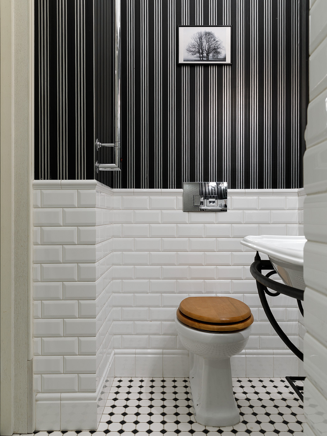 Меланхолия у озера. 120 м² для семьи с двумя детьми