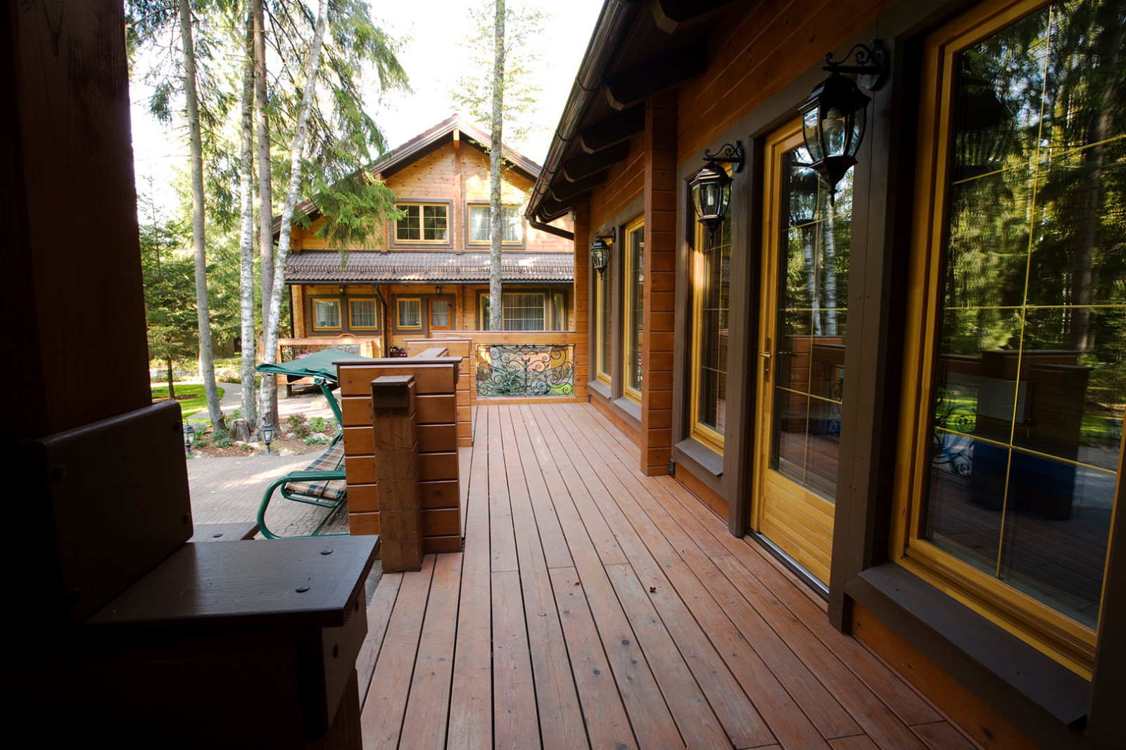 Терраса и дом