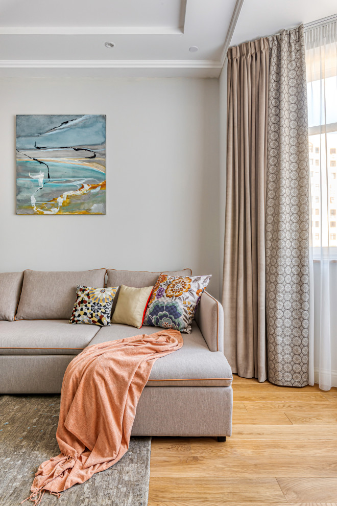 Пудовкина 7