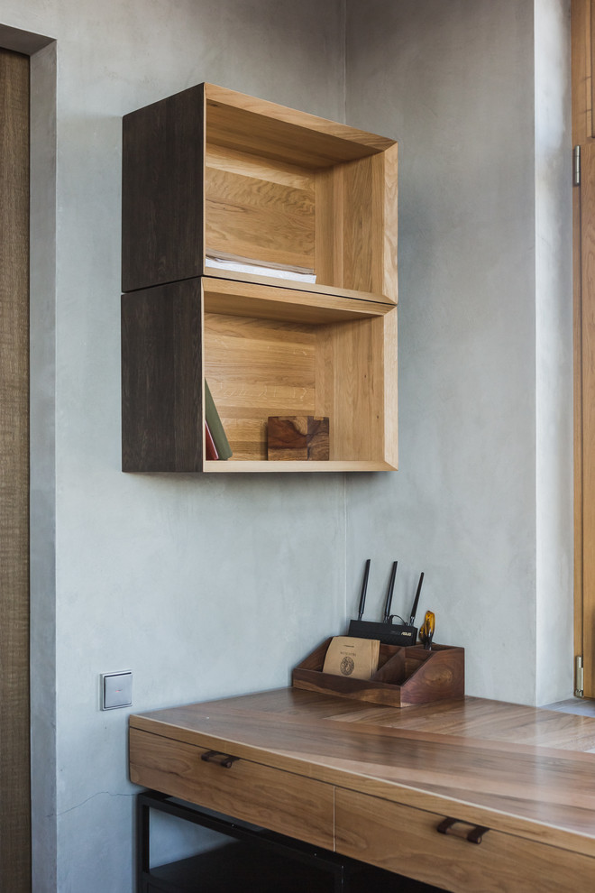 В гостях: Африканские сувениры в квартире холостяка