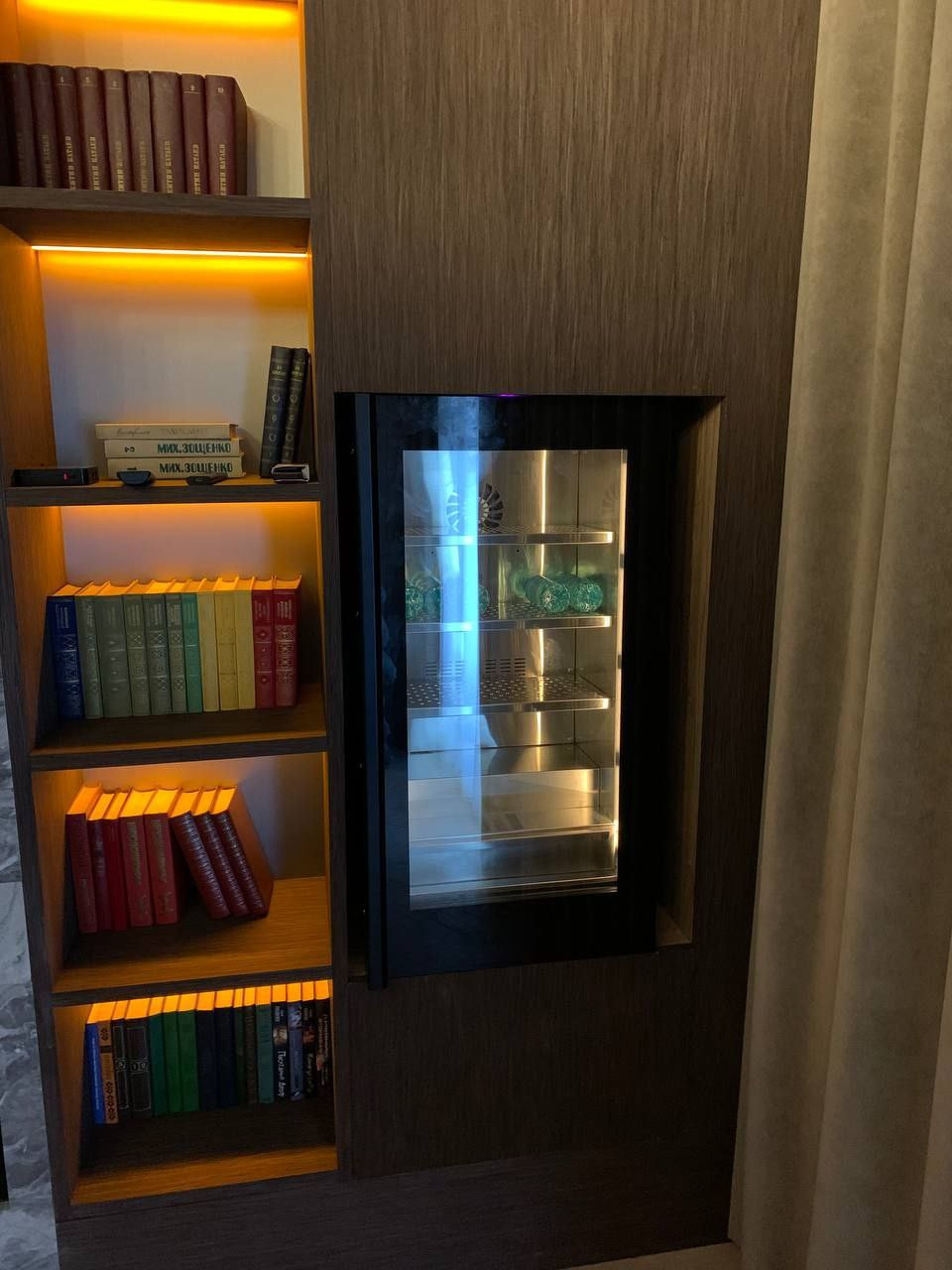 Винные шкафы в интерьере