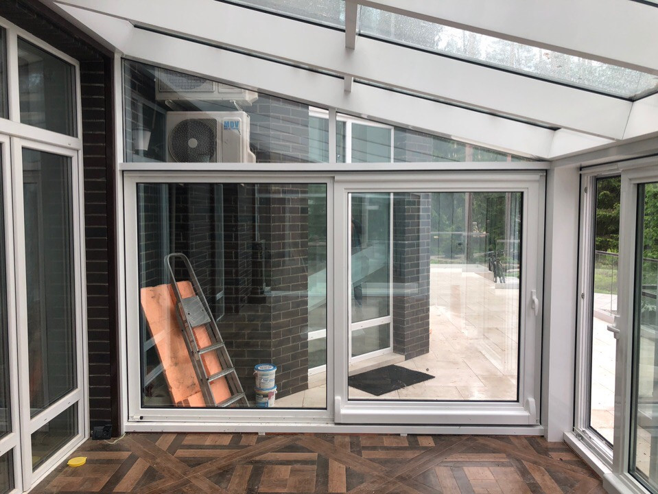 Зимний сад белый