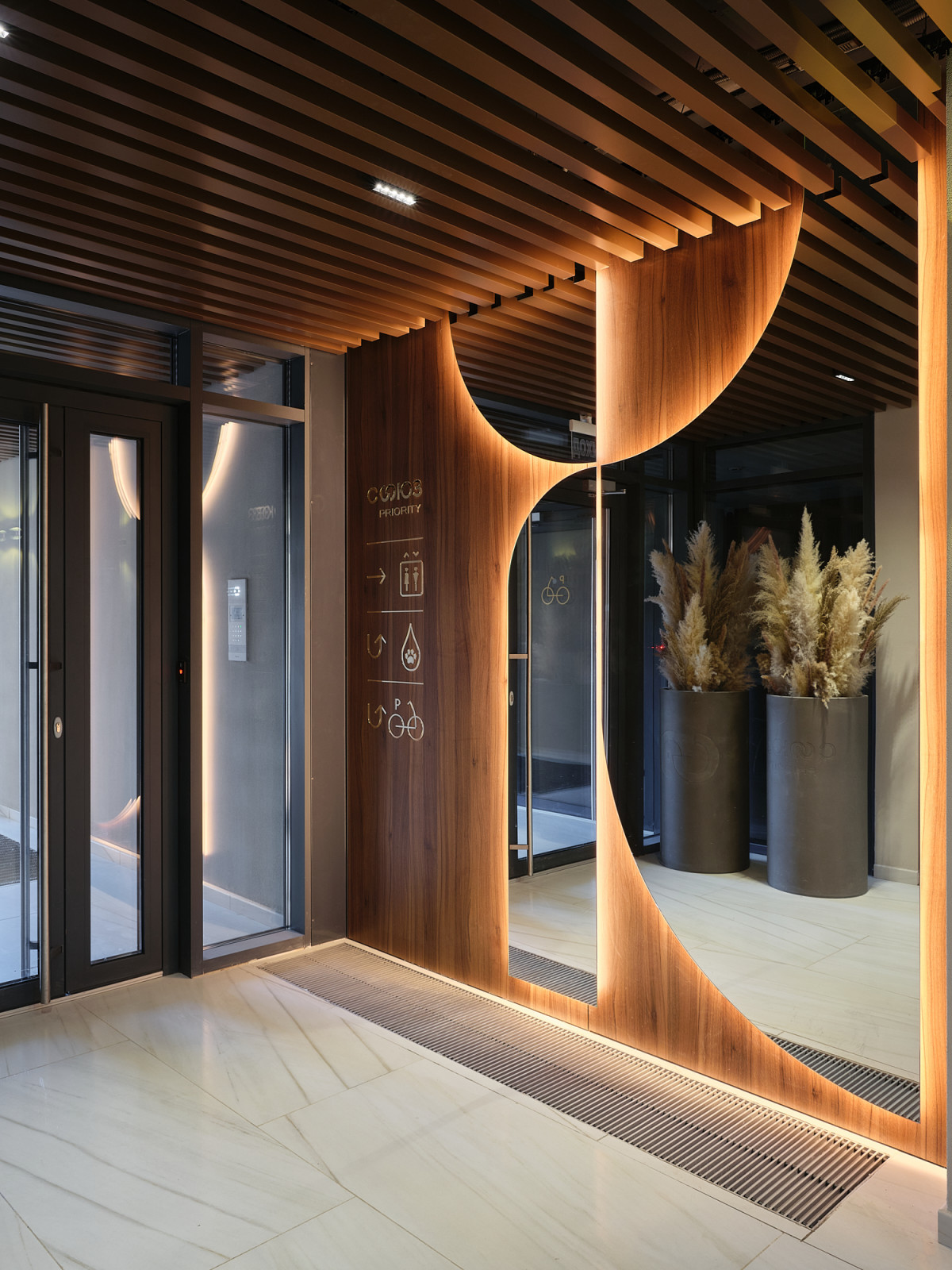 Интерьерная фотосъемка парадных ЖК «СОЮЗ PRIORITY» . Дизайн Spirit architect