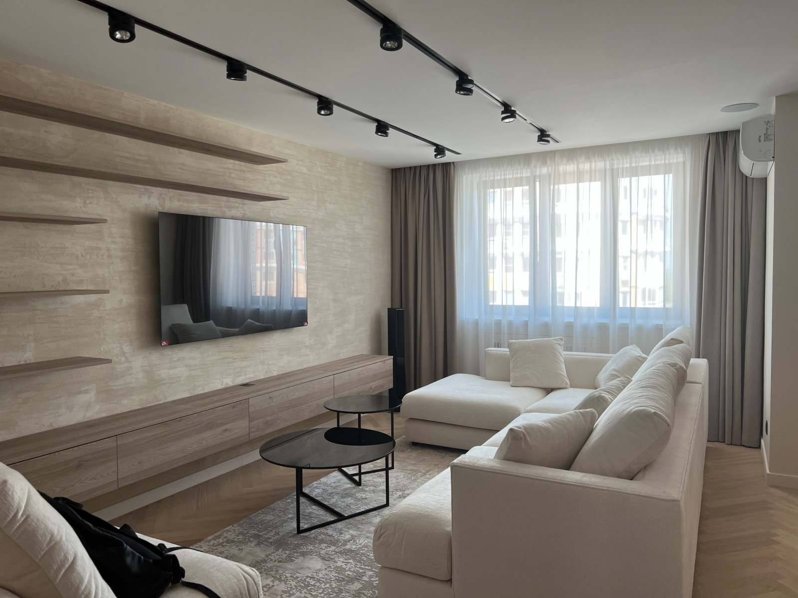 Дизайнерский ремонт двухкомнатной квартиры в новостройке