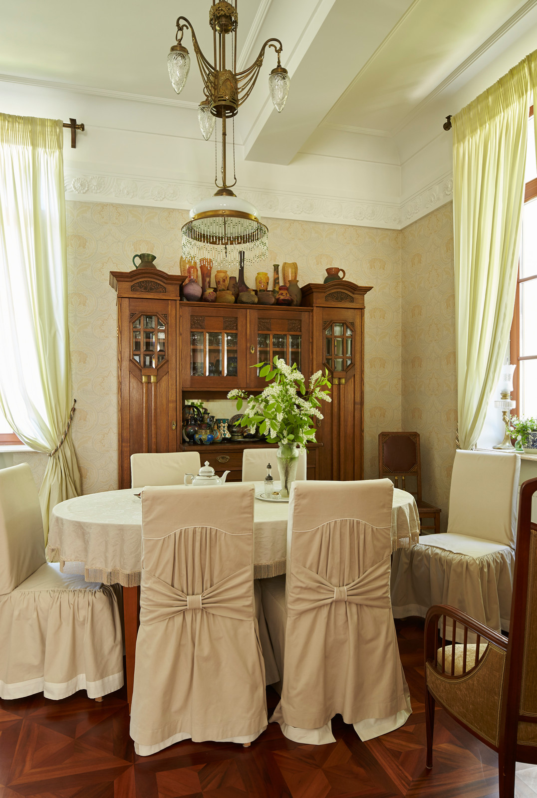 Интерьер столовой