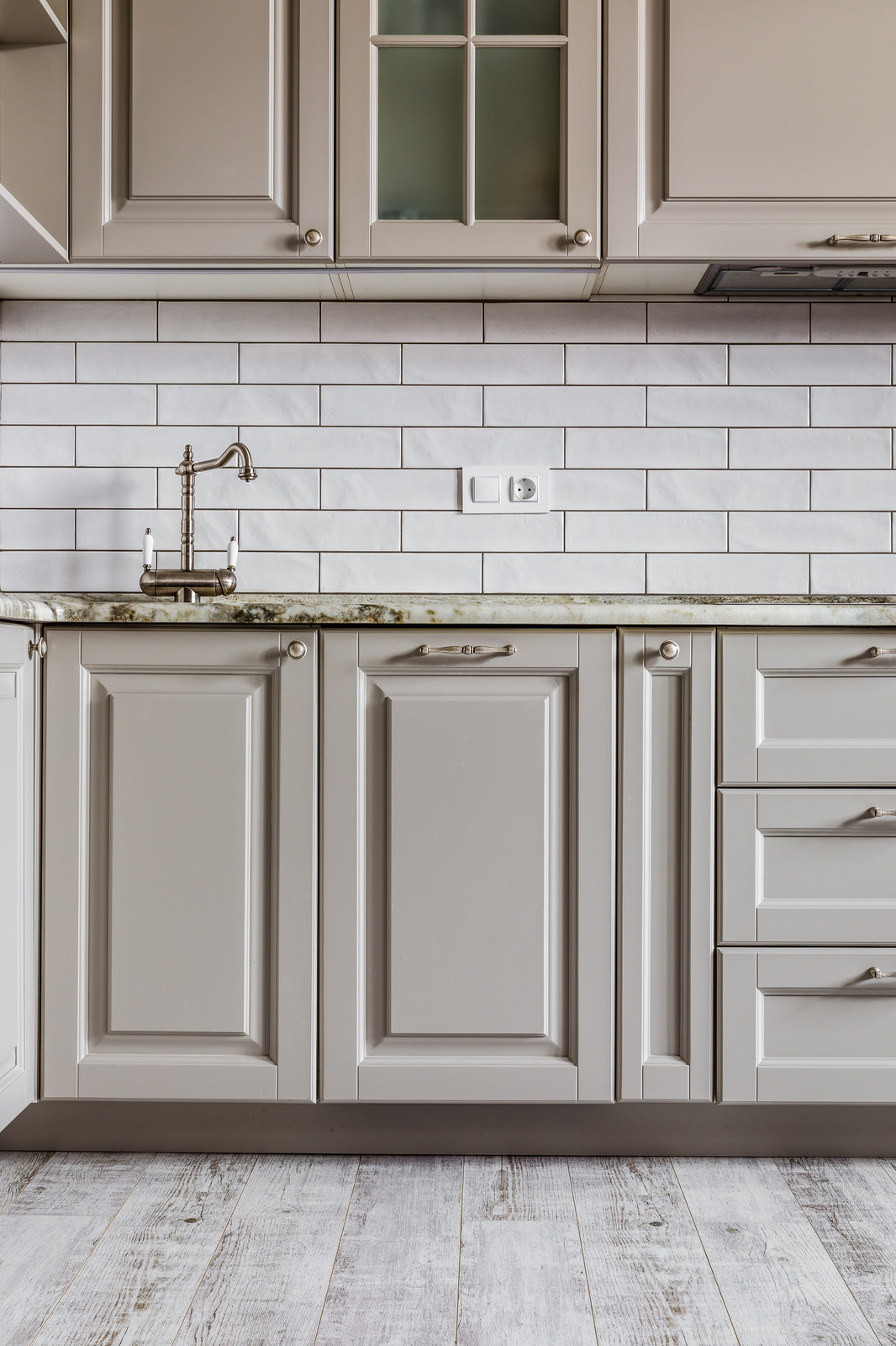 Кухонный гарнитур в классическом стиле