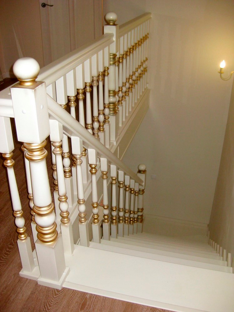 Обложка альбома: Изготовление лестниц