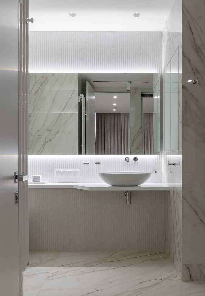 Квартира для студентки, ЖК Смольный